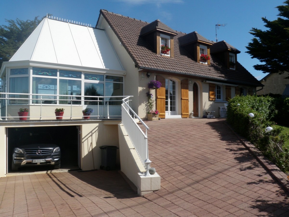 Beautiful House Situated Just 200m From the Sea at Denneville Plage, Manche