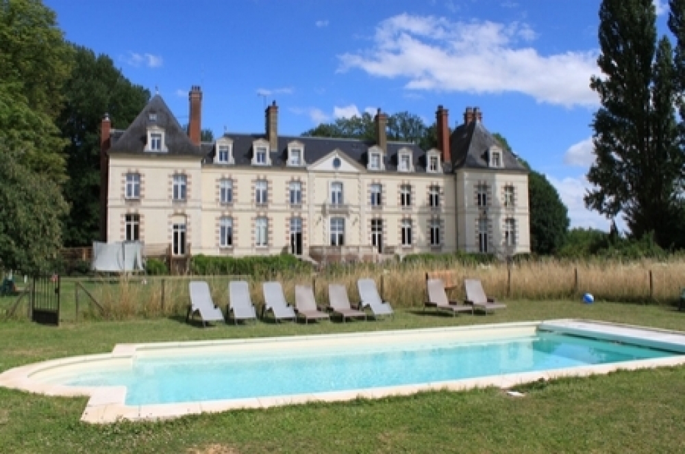 Fantastic Chateau with Pool in St Florentin, Yonne, France