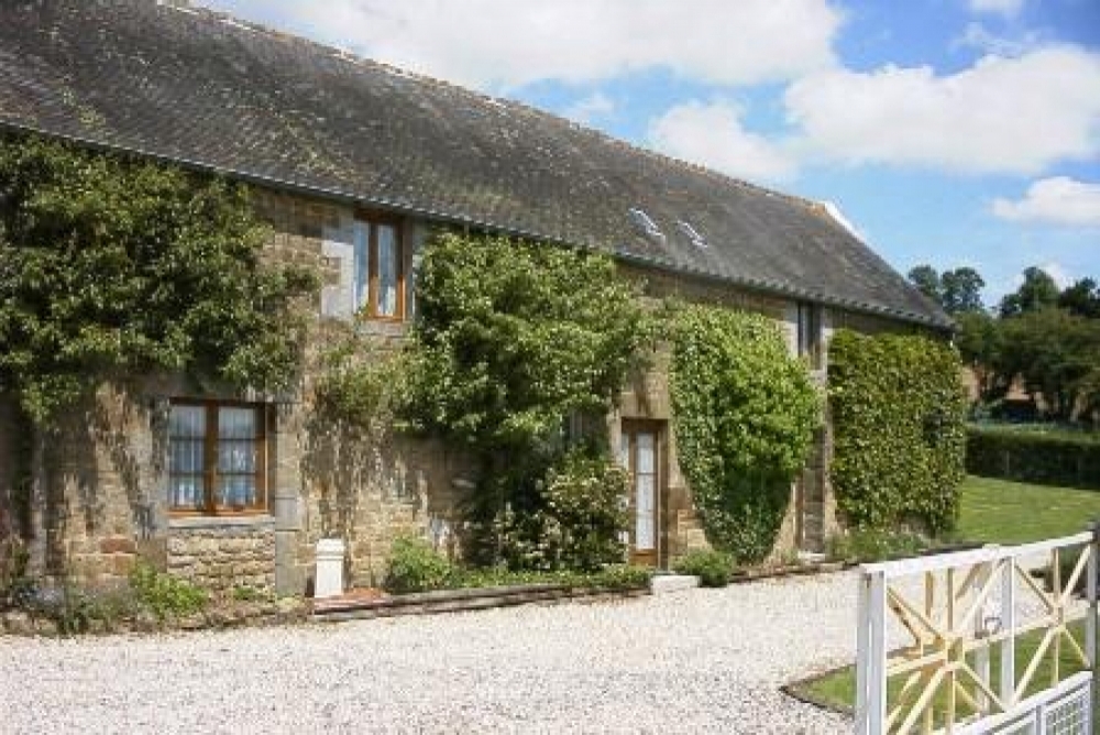 Spacious Family House With 2 Gites  - On the Edge of the Andaines Forest in Orne, Normandy