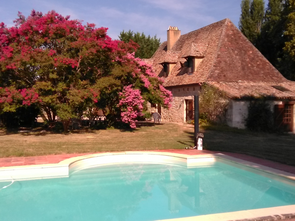 Authentic Four bedroom ‘Perigourdine’ Farmhouse Near Villereal, Bergerac and Issigeac