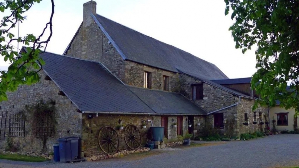 Le Chateau de Montbosq (to finish renovation) with 2 attached gites - Le Petite Manoir and La Fermette